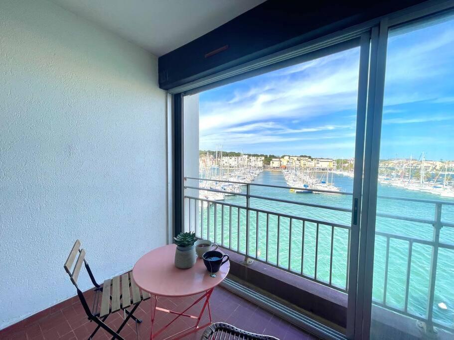 Appartement Vue Sur Le Port Gruissan Eksteriør billede